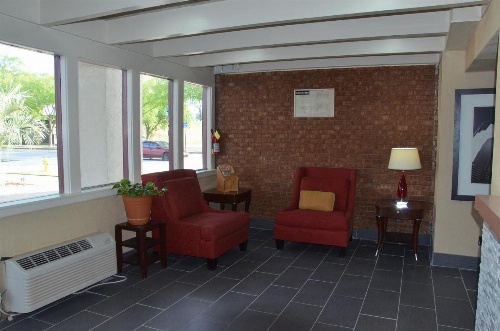 Americas Best Value Inn - Augusta Historic Downtown image 1