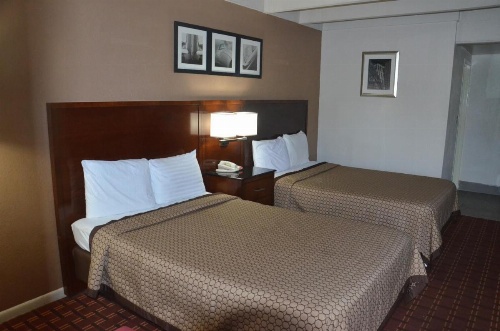 Americas Best Value Inn - Augusta Historic Downtown image 12