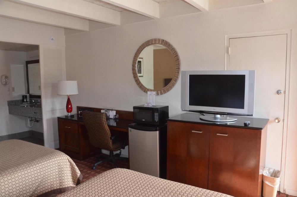 Americas Best Value Inn - Augusta Historic Downtown